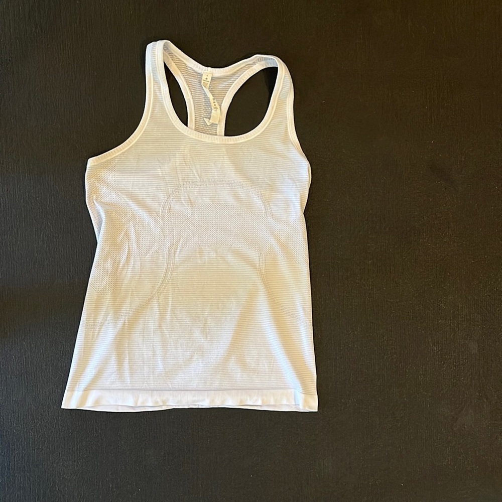 Lululemon swiftly tank white